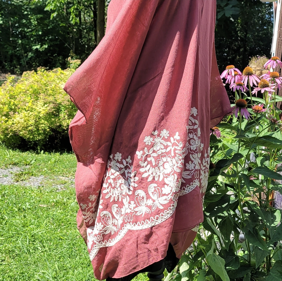 stiched lace kimono- rose