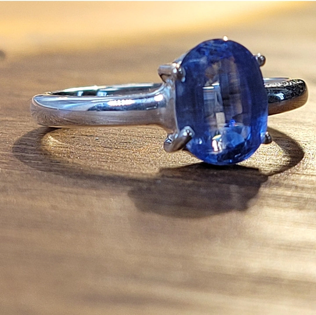 Kyanite Ring