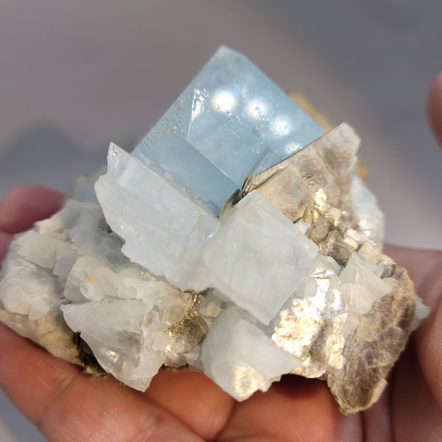 Aquamarine with Mica