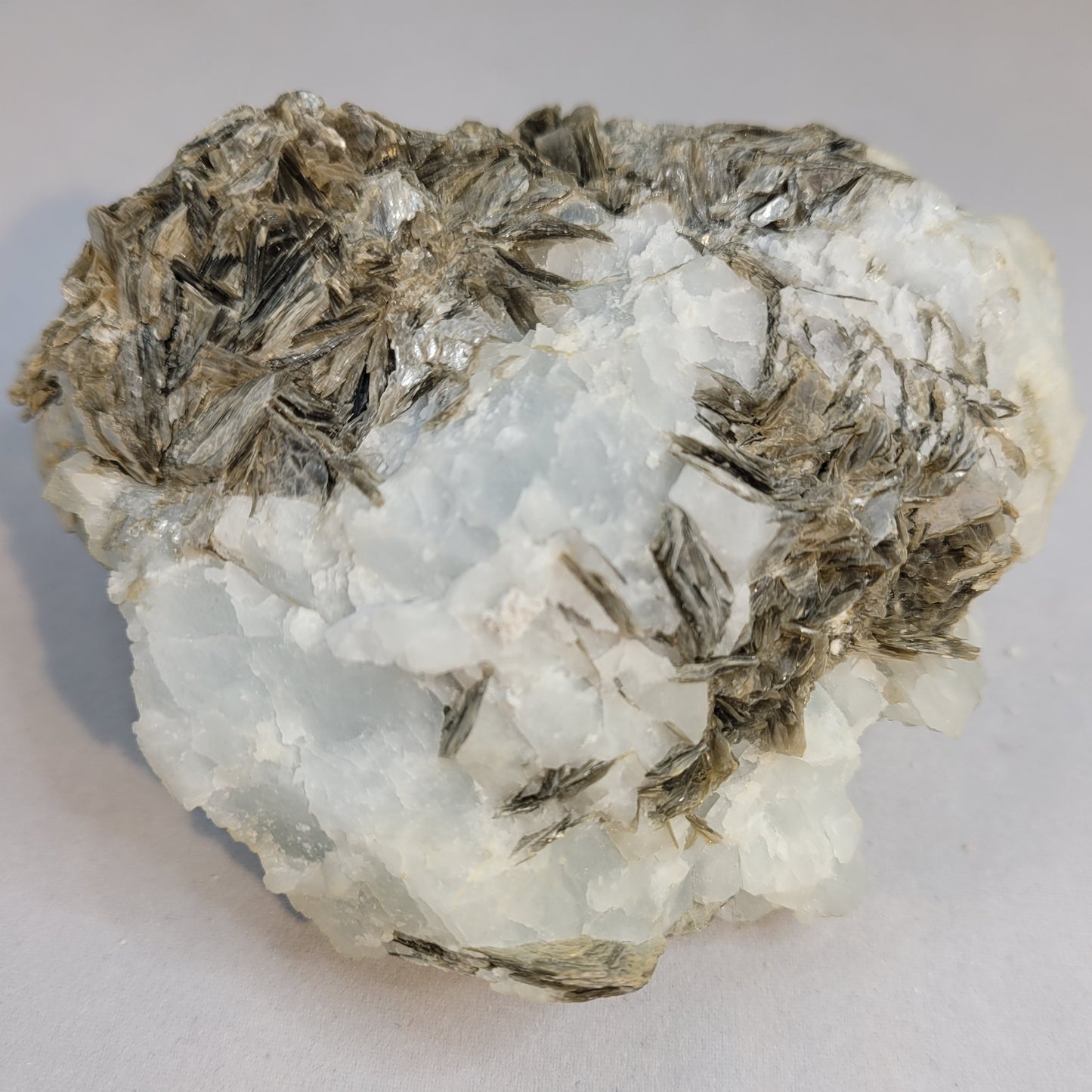 Aquamarine with Mica
