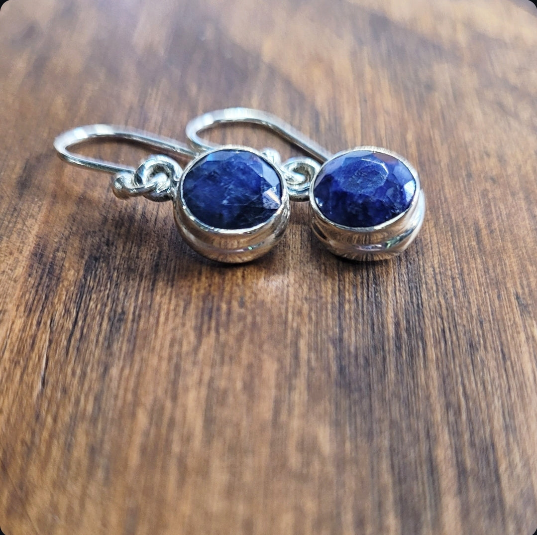 The perfect sapphire earrings