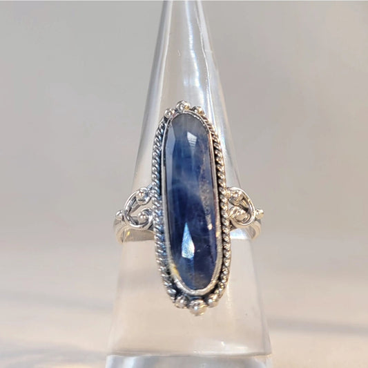 Sapphire Ring