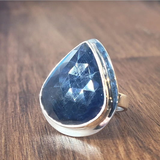 Sapphire Ring